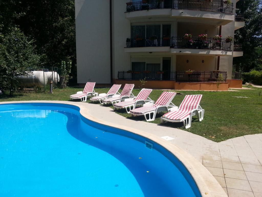 Club Topaz Apartments Neptun Exterior foto